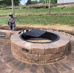 Fire Pit with Grill